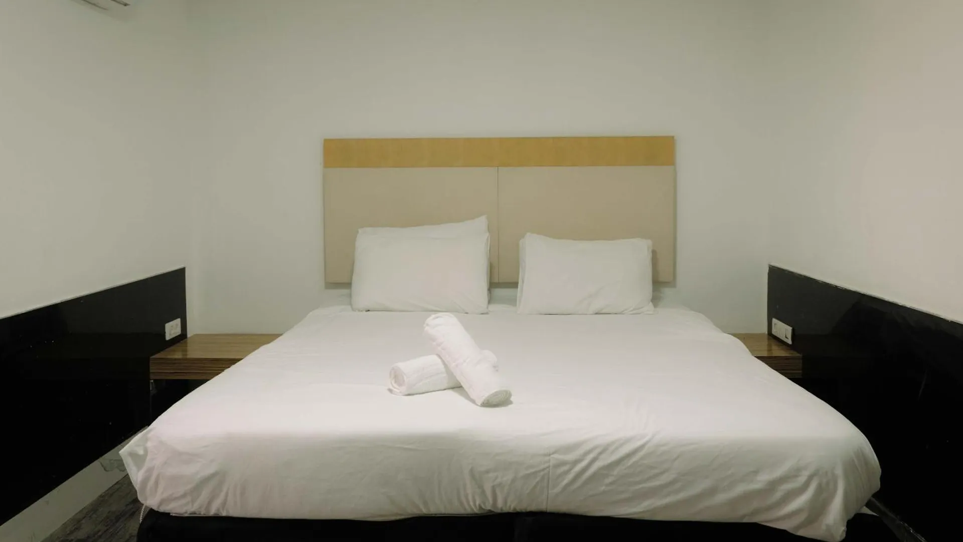 Rich Luxury Suites Eilat Hotel