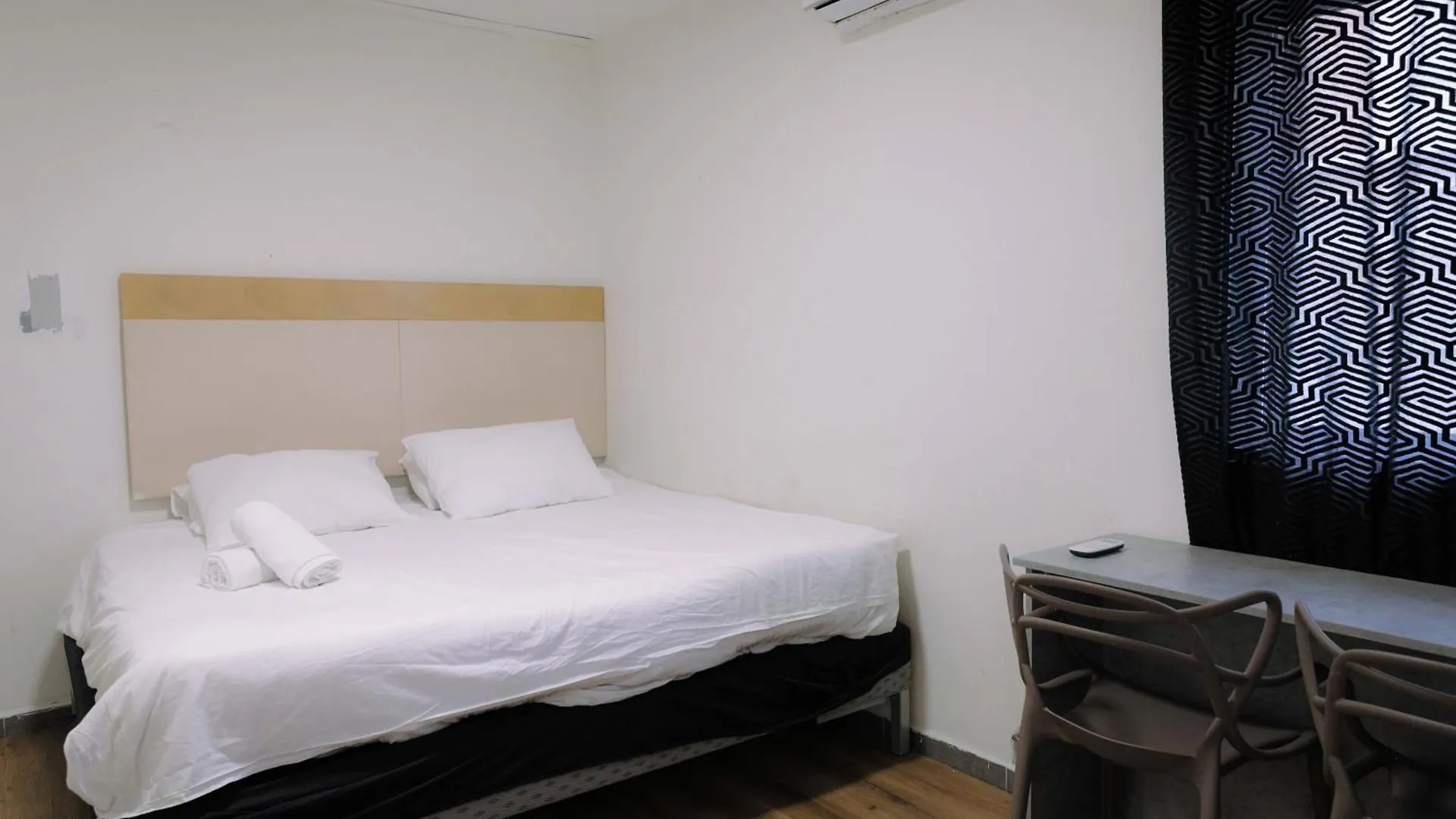 Rich Luxury Suites Эйлат