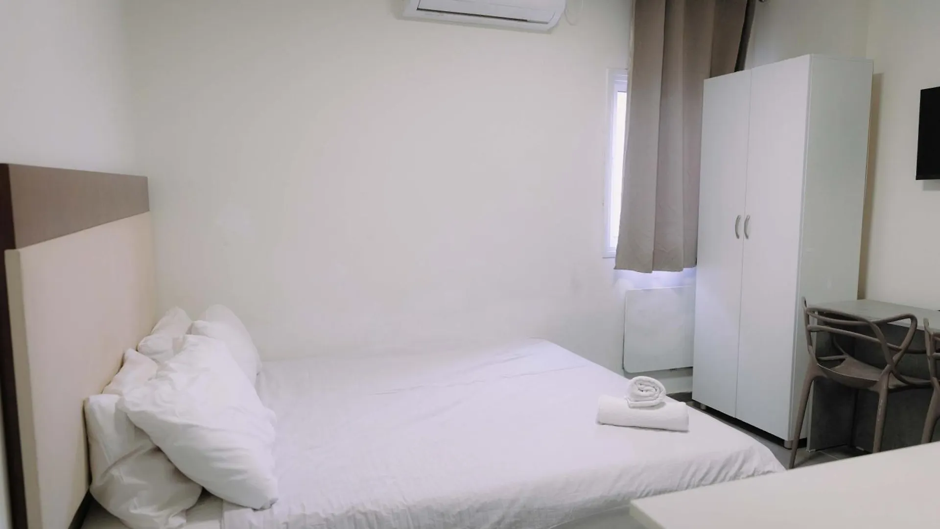Rich Luxury Suites Эйлат 3*,