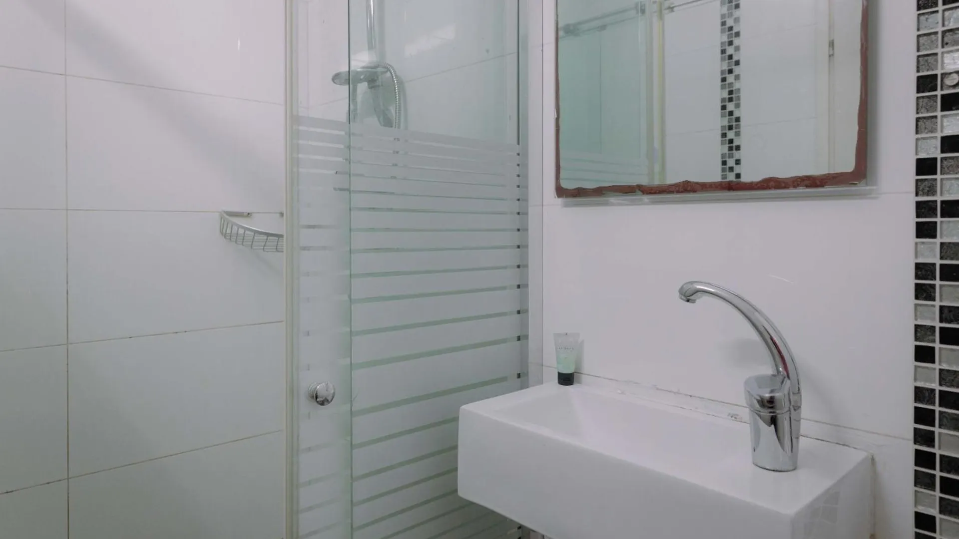 Rich Luxury Suites Эйлат